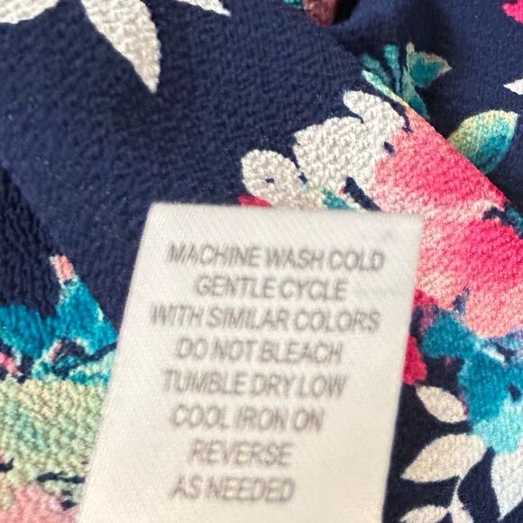 Stitch Fix Status Top Womens Size S Blue Pink Floral Off Shoulder Colorful NWT - Picture 9 of 12